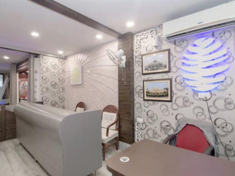 Syona Residency Hotel Лакнау Екстериор снимка