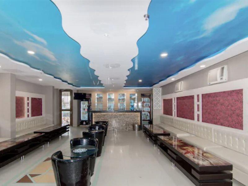 Syona Residency Hotel Лакнау Екстериор снимка